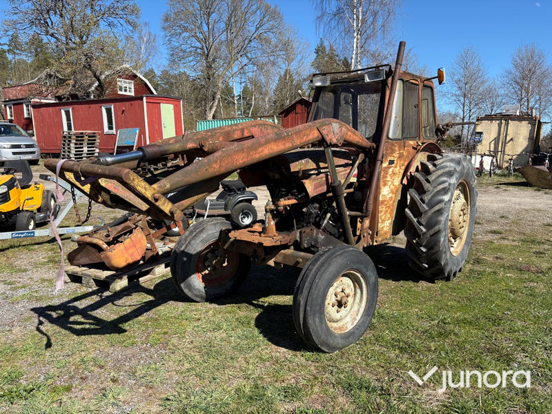 Traktor - Massey Ferguson, 65, Med lastare