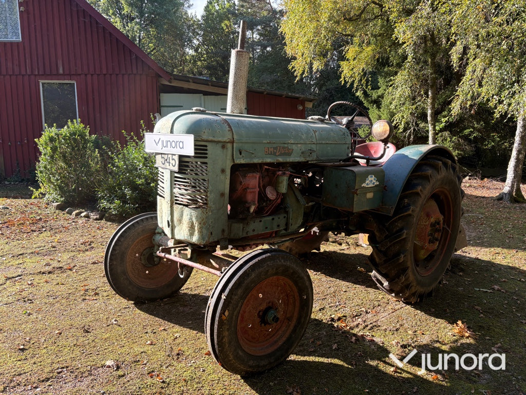 Veterantraktor Volvo BM Victor 230
