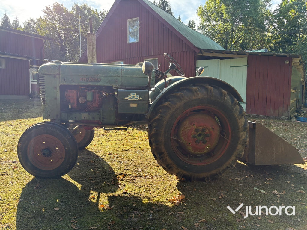 Veterantraktor Volvo BM Victor 230