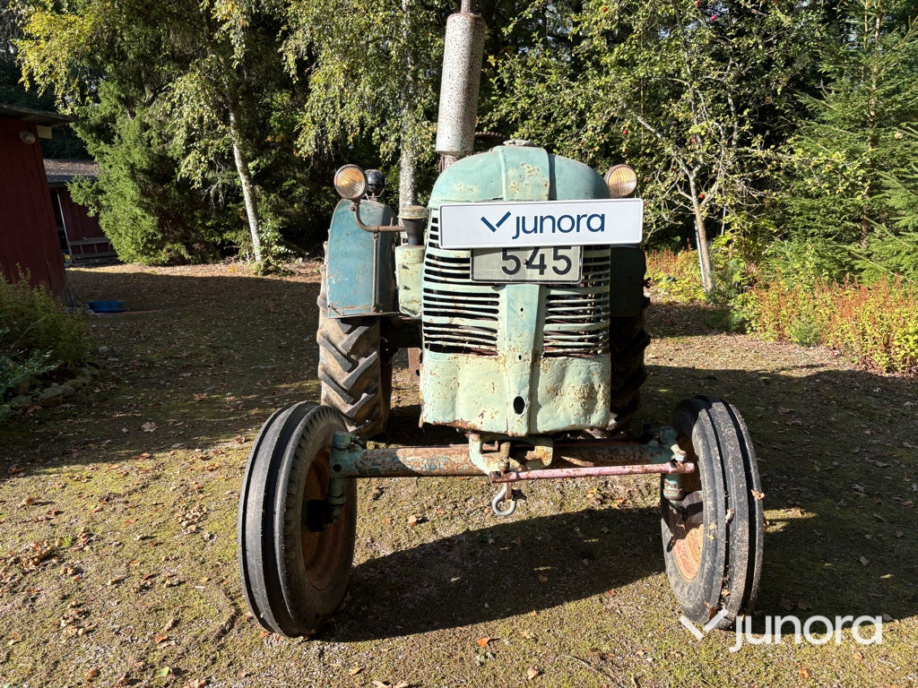 Veterantraktor Volvo BM Victor 230