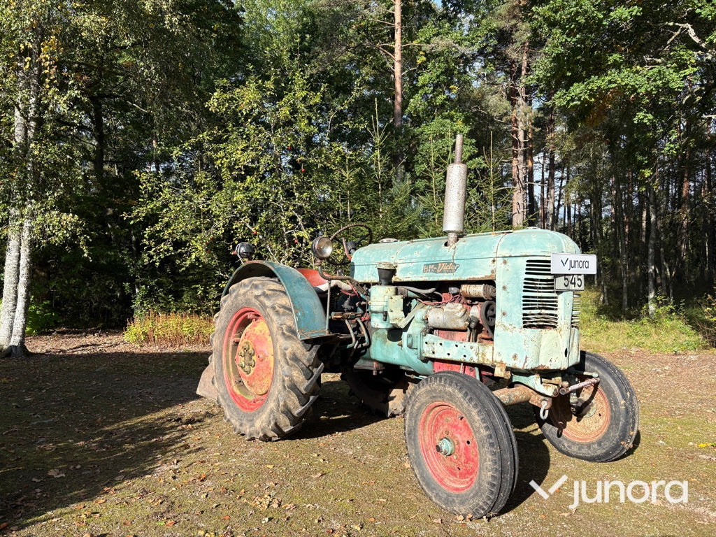 Veterantraktor Volvo BM Victor 230