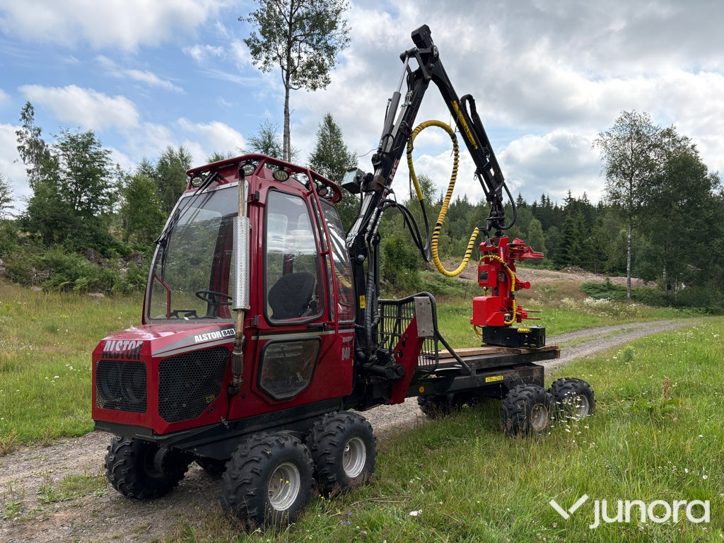 Alstor 840 PRO 8x8 – Skotare/Skördare
