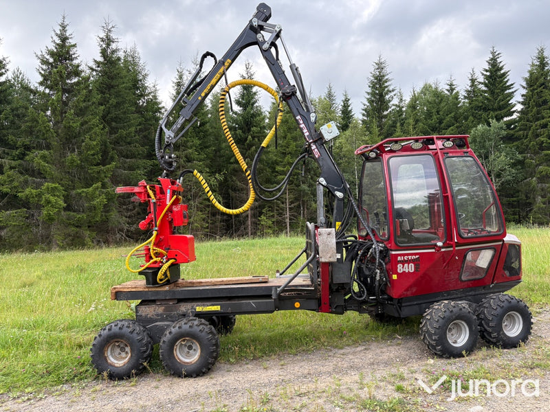 Alstor 840 PRO 8x8 – Skotare/Skördare