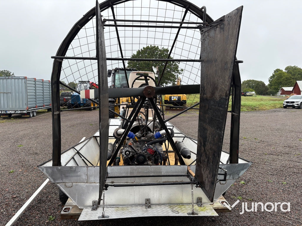 Båt Airboat
