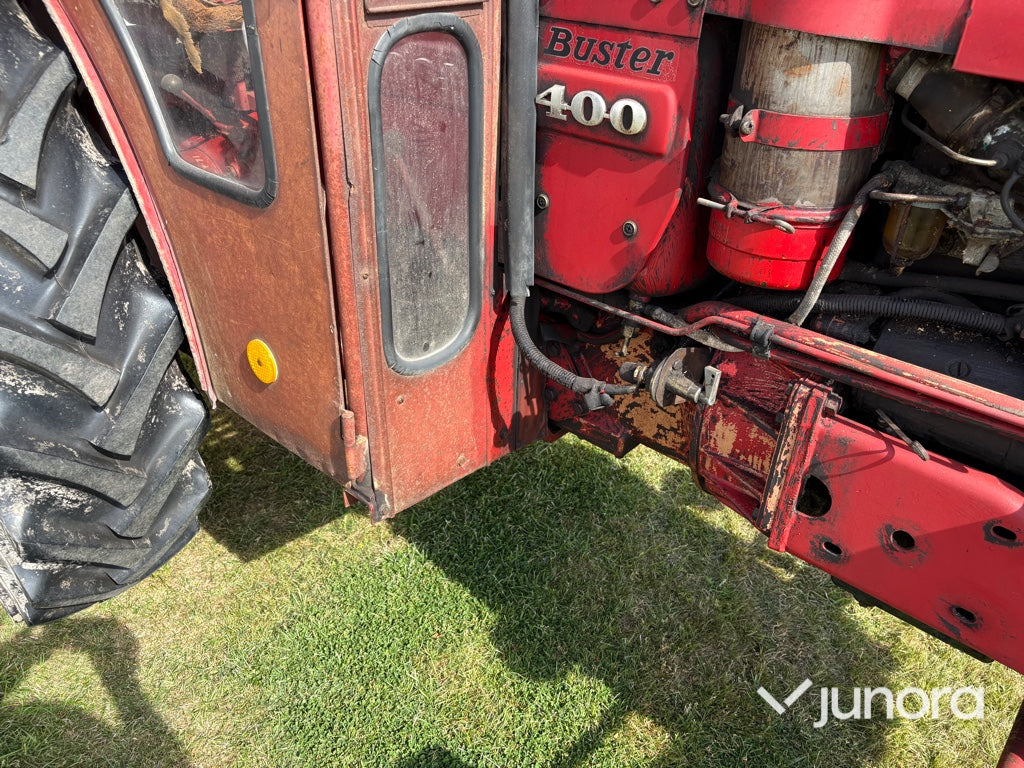 Traktor - Volvo BM Buster 400