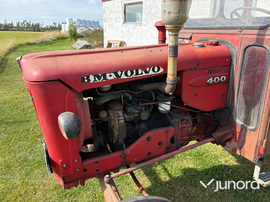 Traktor - Volvo BM Buster 400