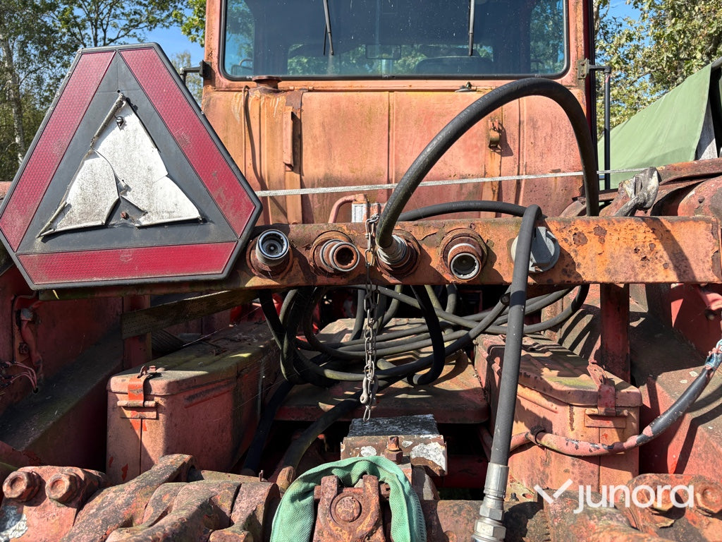 Traktor Belarus T-150K