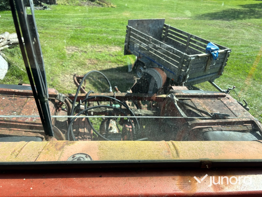 Traktor Belarus T-150K