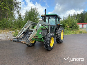 John Deere 2650