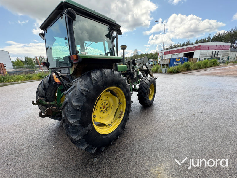 John Deere 2650