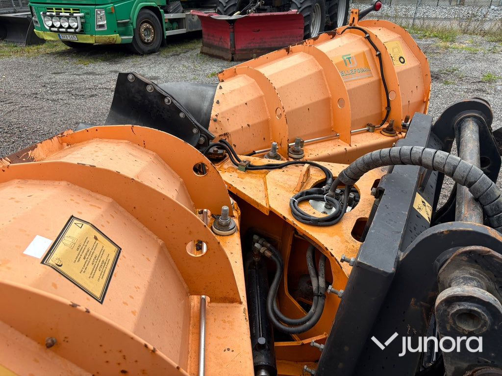Hjullastare JCB 411 HT