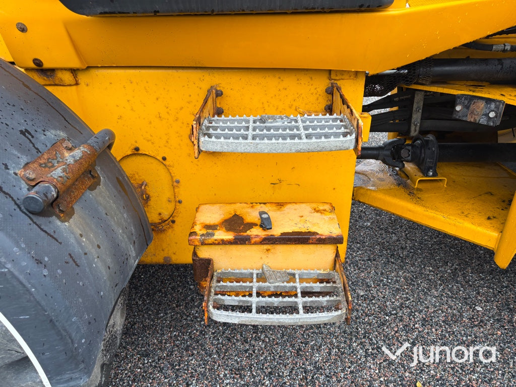 Hjullastare JCB 411 HT