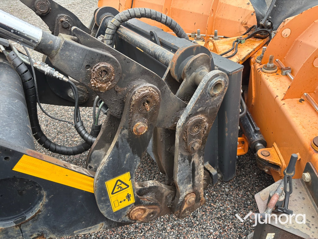 Hjullastare JCB 411 HT