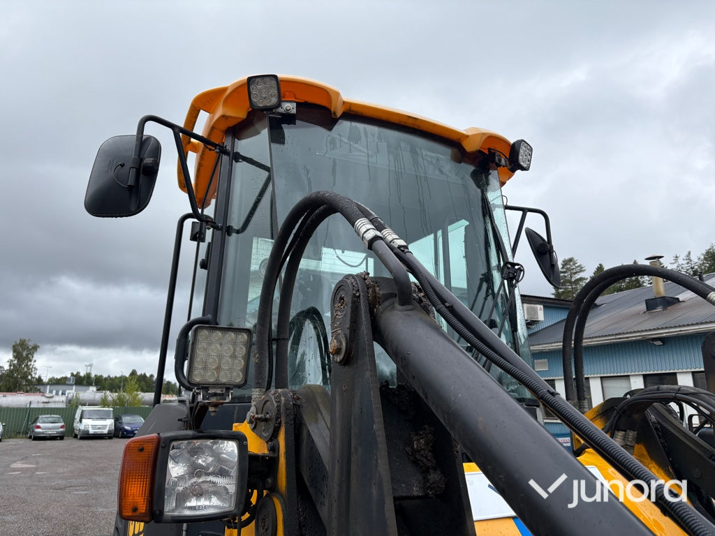 Hjullastare JCB 411 HT