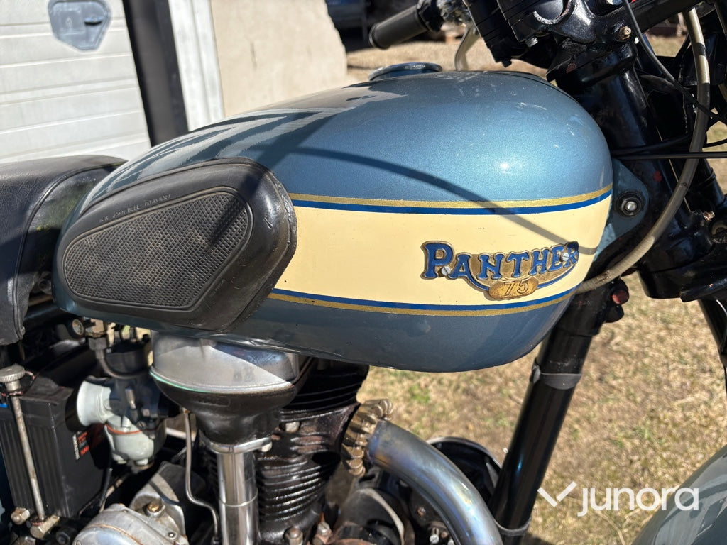 Veteranmotorcykel - Panther, 75