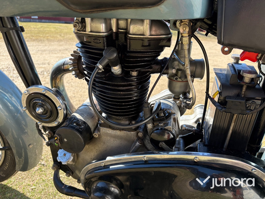 Veteranmotorcykel - Panther, 75