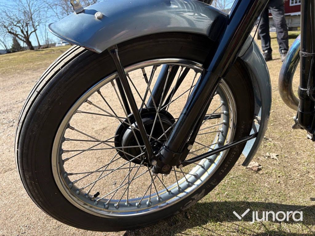 Veteranmotorcykel - Panther, 75