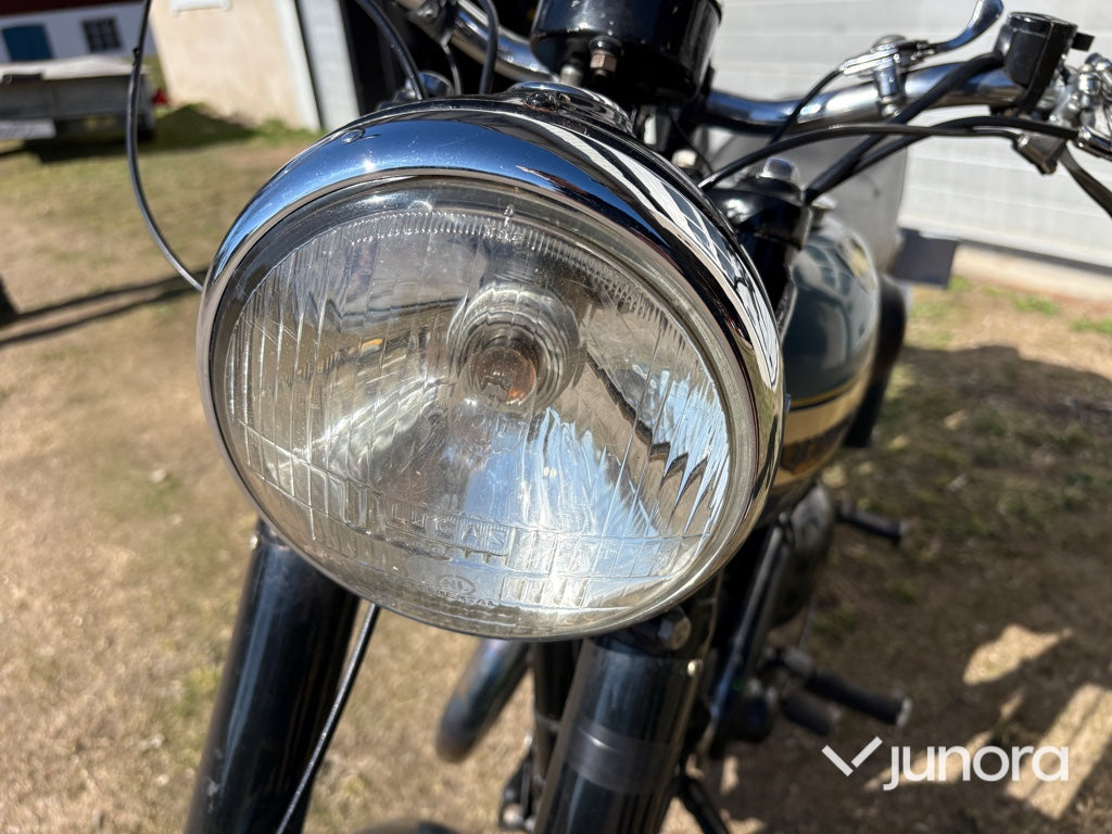 Veteranmotorcykel - Panther, 75