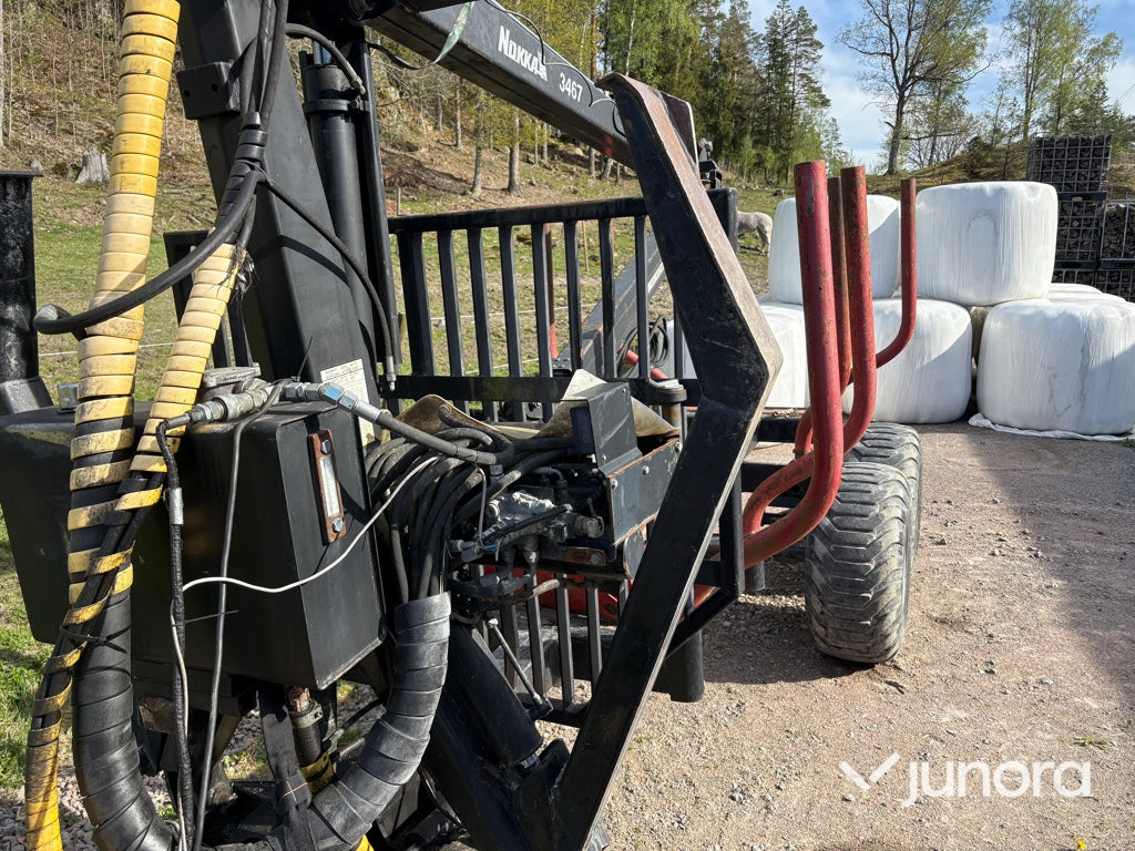 Skogsvagn med kran - Nokka, HK 3467