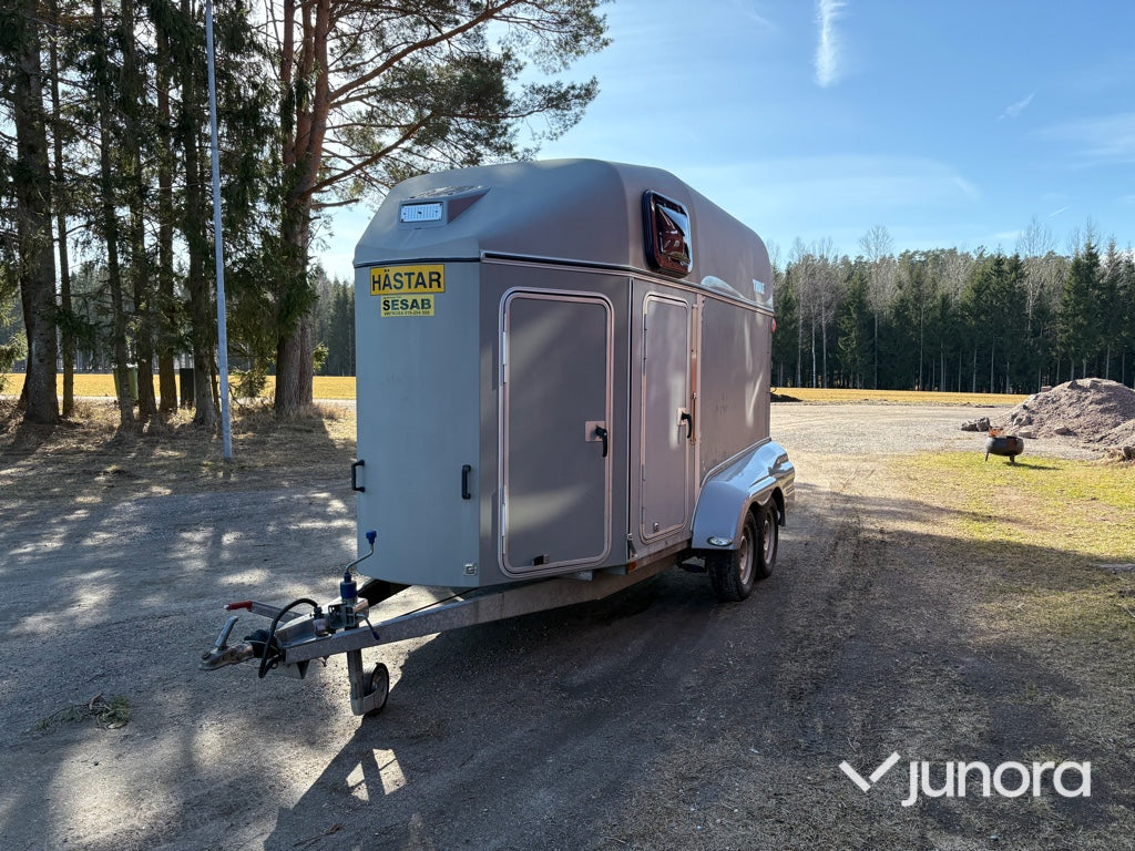 Hästtransport - Thule, Excellent 200