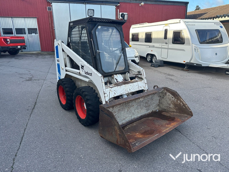 Bobcat 743