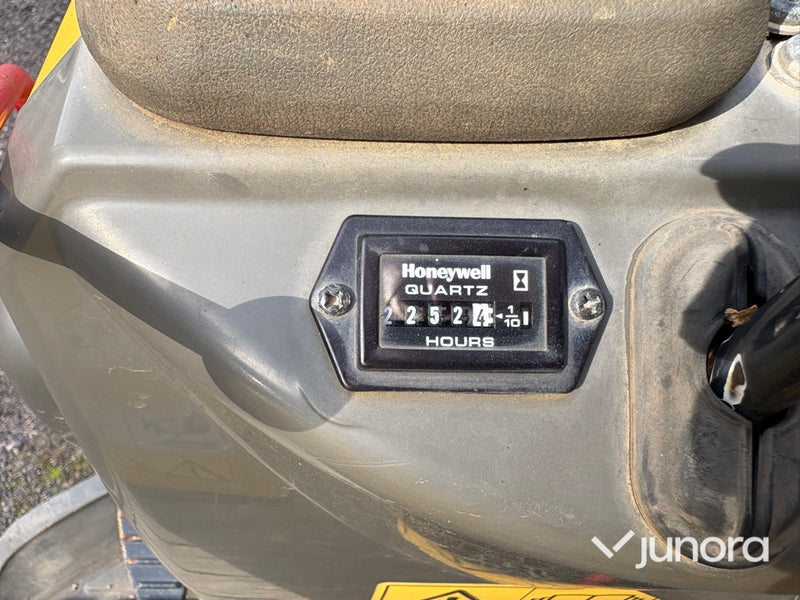 Minigrävare Yanmar sv 08