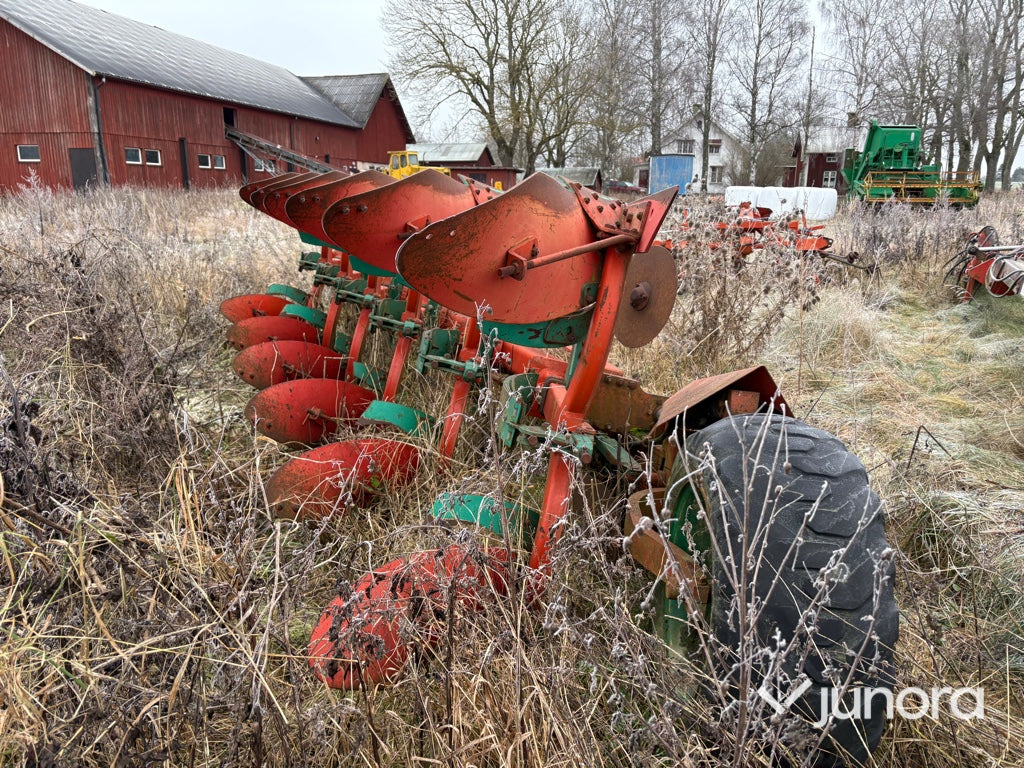 Plog - Kverneland PC 8