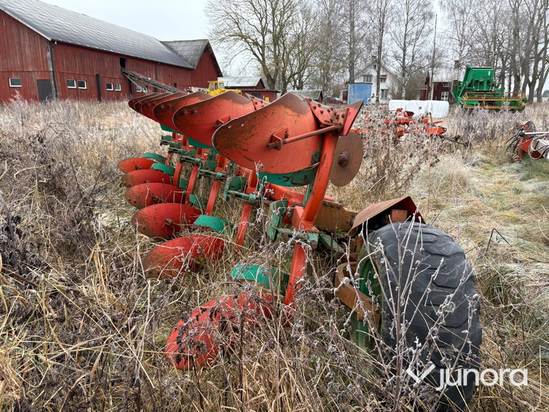 Plog - Kverneland PC 8