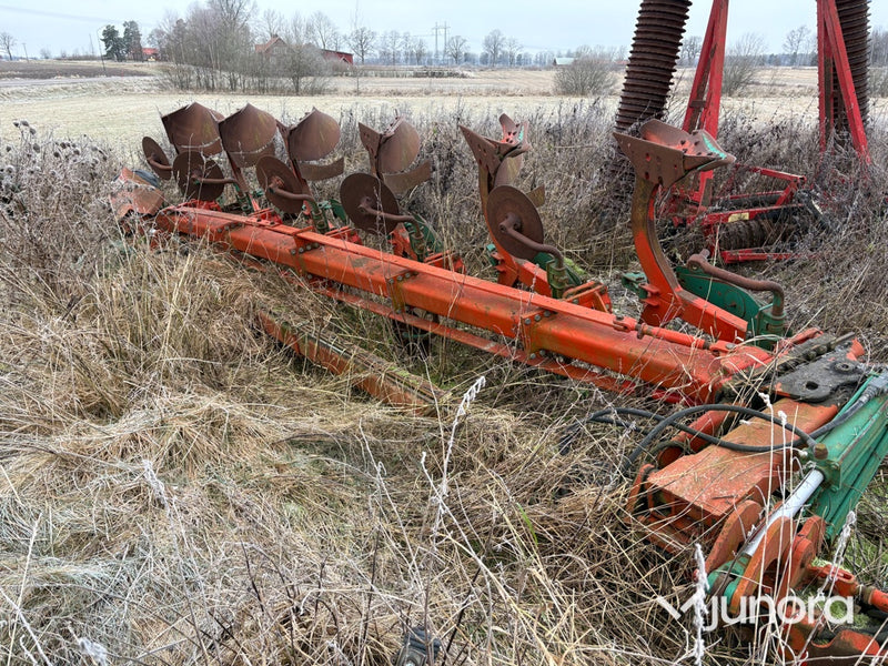 Plog - Kverneland PC 8