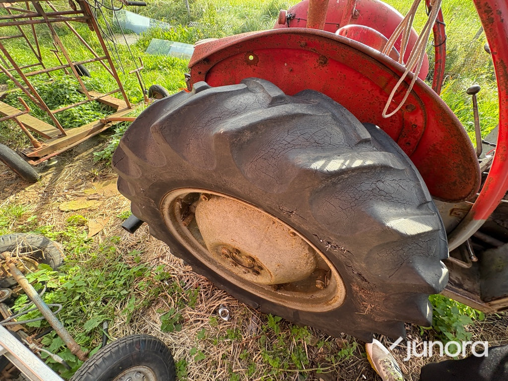 Massey Ferguson 35 Stand – 1960 årsmodell, klassisk dieseltraktor