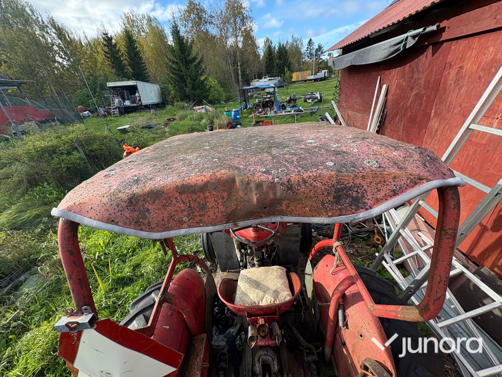 Massey Ferguson 35 Stand – 1960 årsmodell, klassisk dieseltraktor