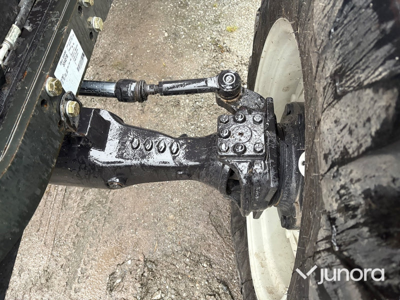 Traktor - Valtra A85-4 - 100 h - med frontlastare