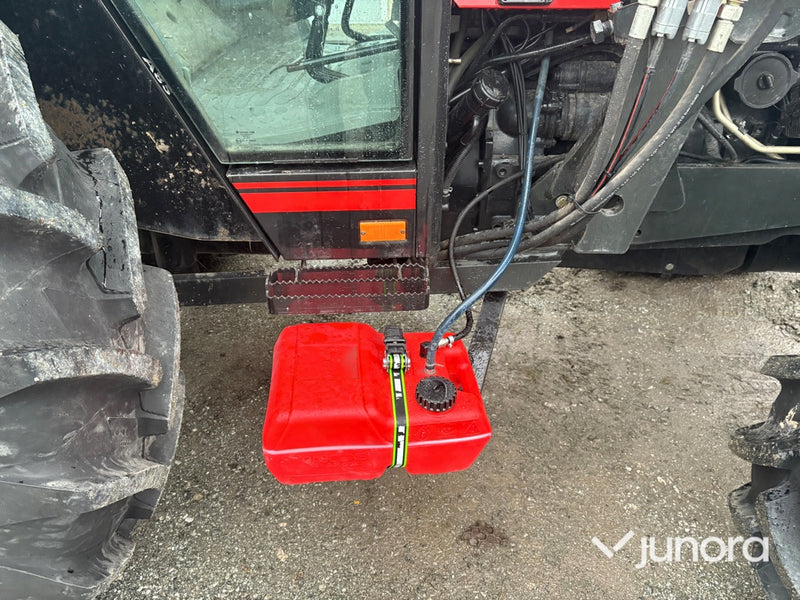 Traktor - Valtra A85-4 - 100 h - med frontlastare