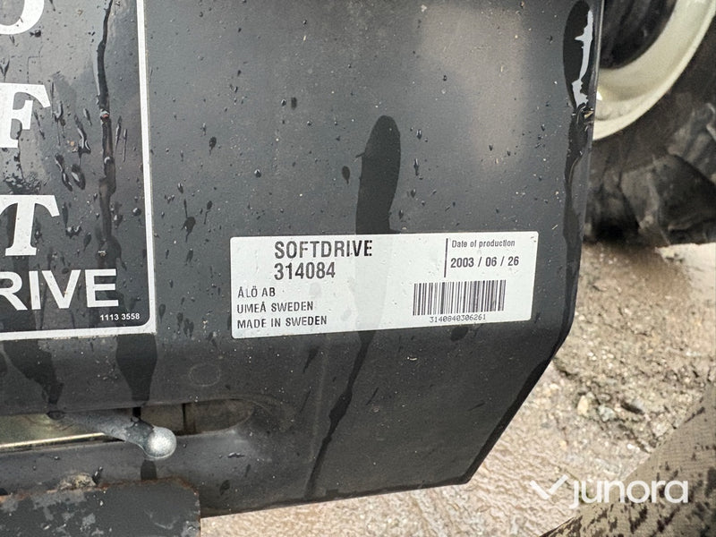 Traktor - Valtra A85-4 - 100 h - med frontlastare