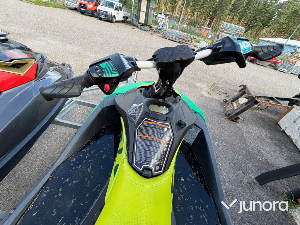 BRP Seadoo Trixx