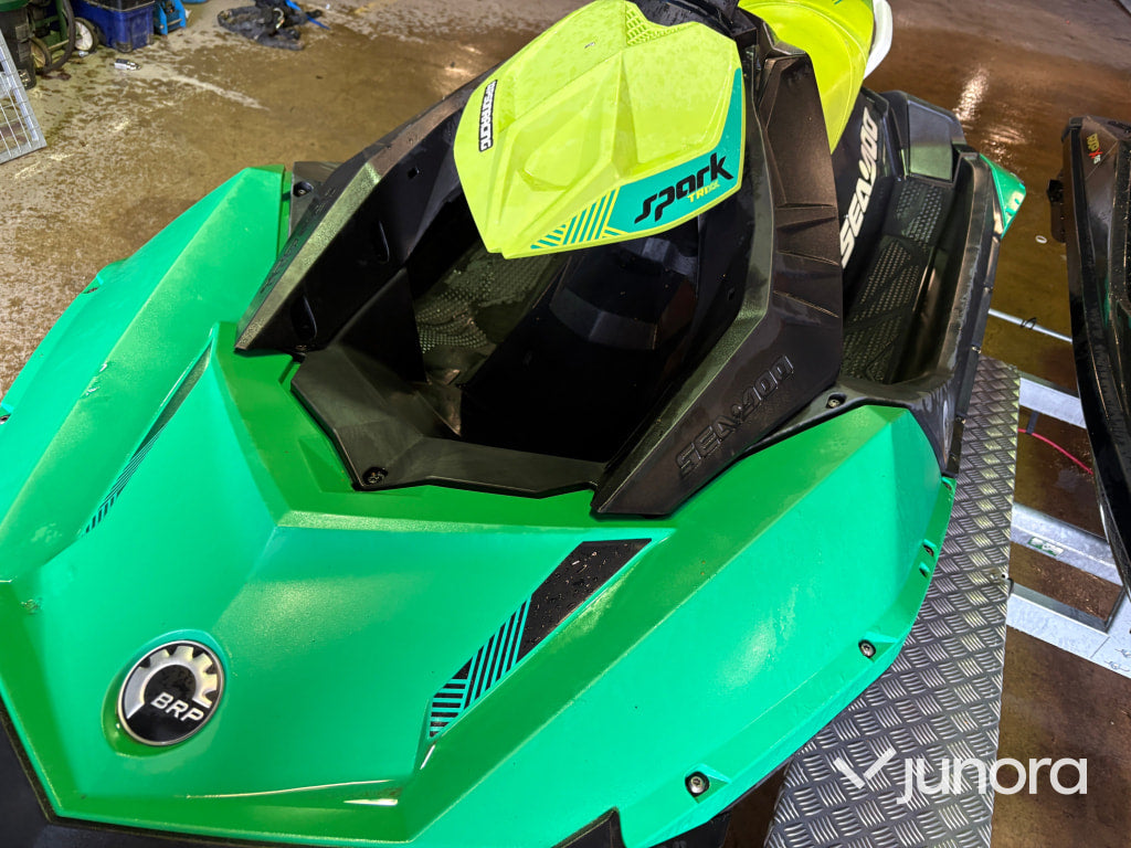 BRP Seadoo Trixx
