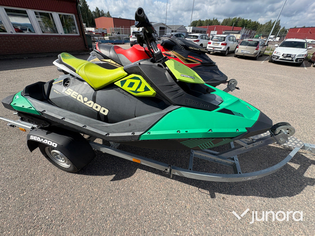BRP Seadoo Trixx