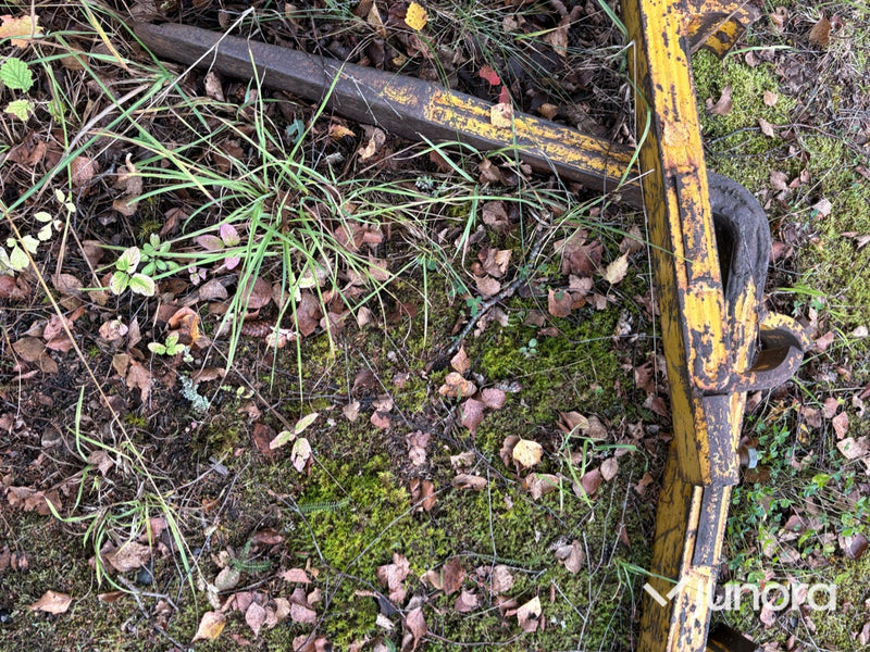 Äldre gafflar till Volvo BM