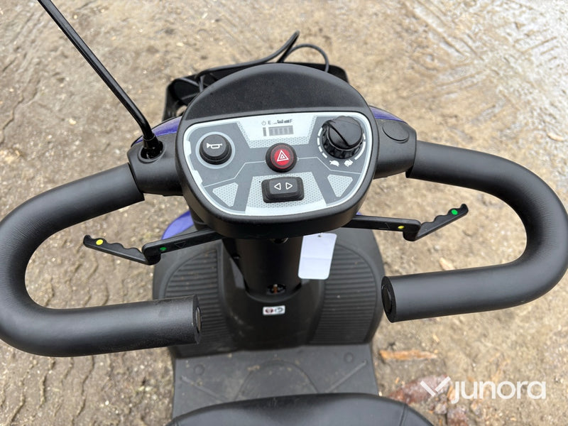 Promenadskoter - C.T.M HS-520