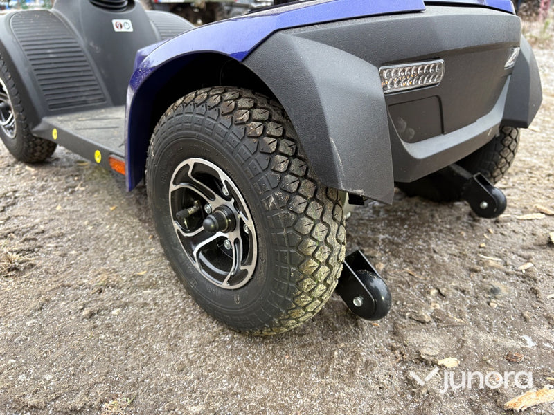 Promenadskoter - C.T.M HS-520