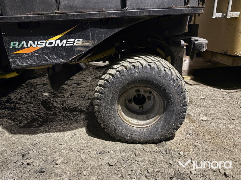 Arbetsfordon – Ransomes HR3300T