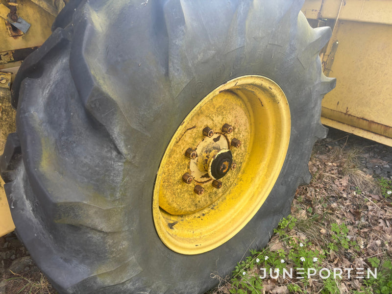 Skördetröska New Holland 1530