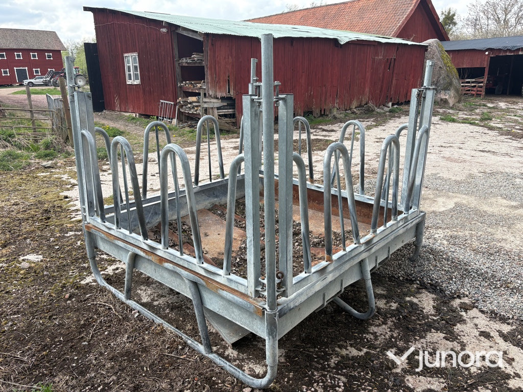 Foderhäck - Kellfri, 12 platser, Med tak