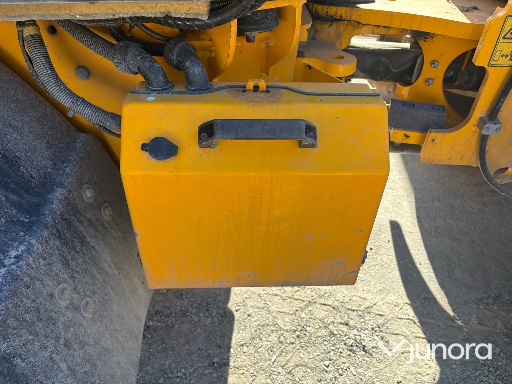 Hjullastare - JCB, 409, Nordic Edition Stage V, Med redskap