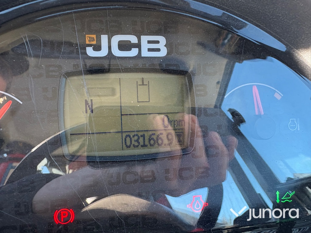 Hjullastare - JCB, 409, Nordic Edition Stage V, Med redskap