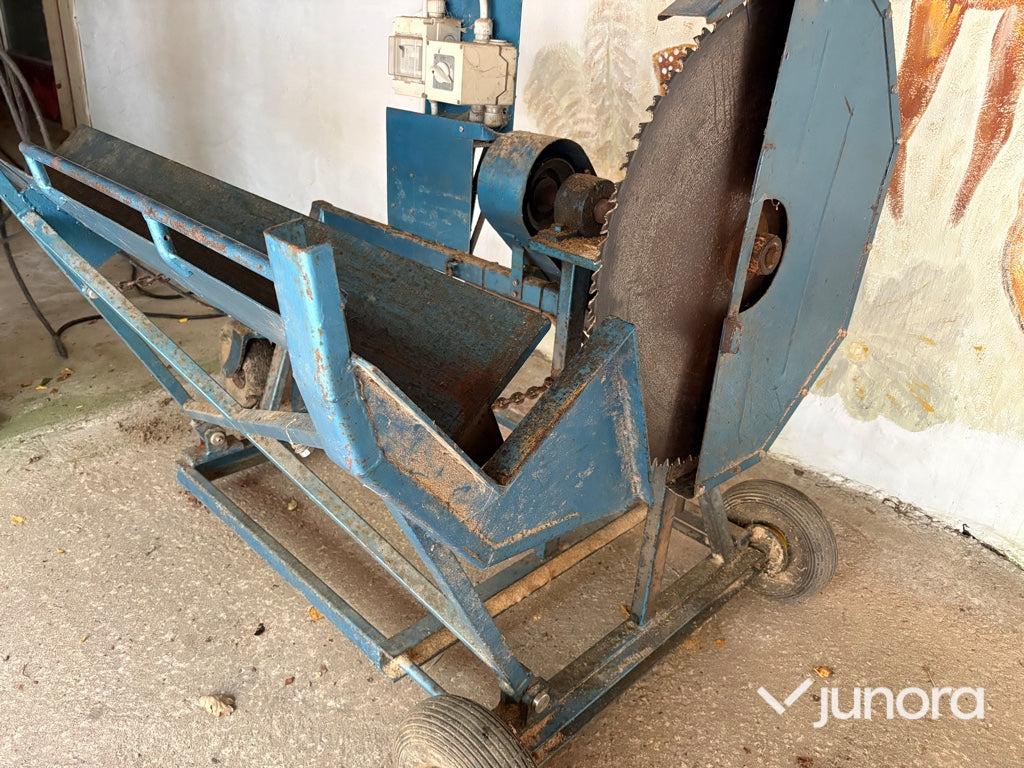 Vedkap med 700 mm klinga