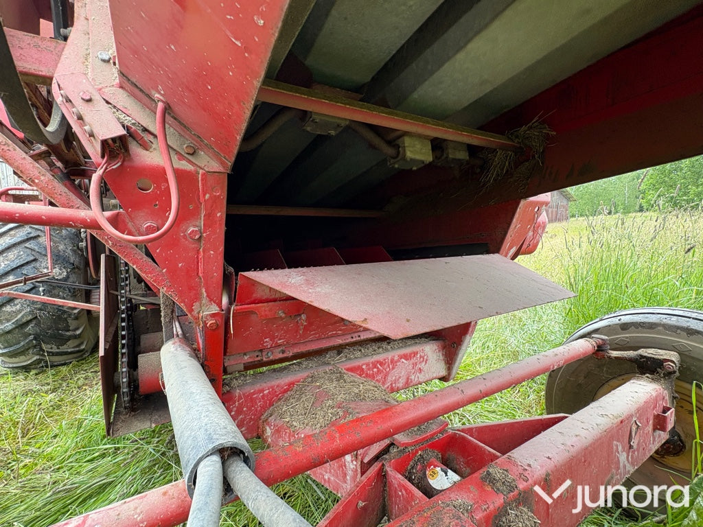 Skördetröska Massey Ferguson 307