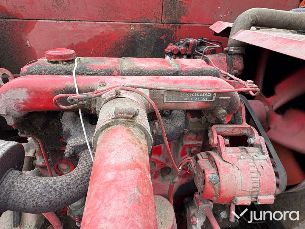 Skördetröska Massey Ferguson 307