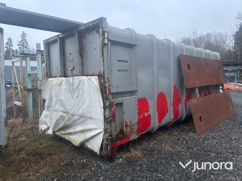 Lastväxlarflak - 28m3, stängt flak