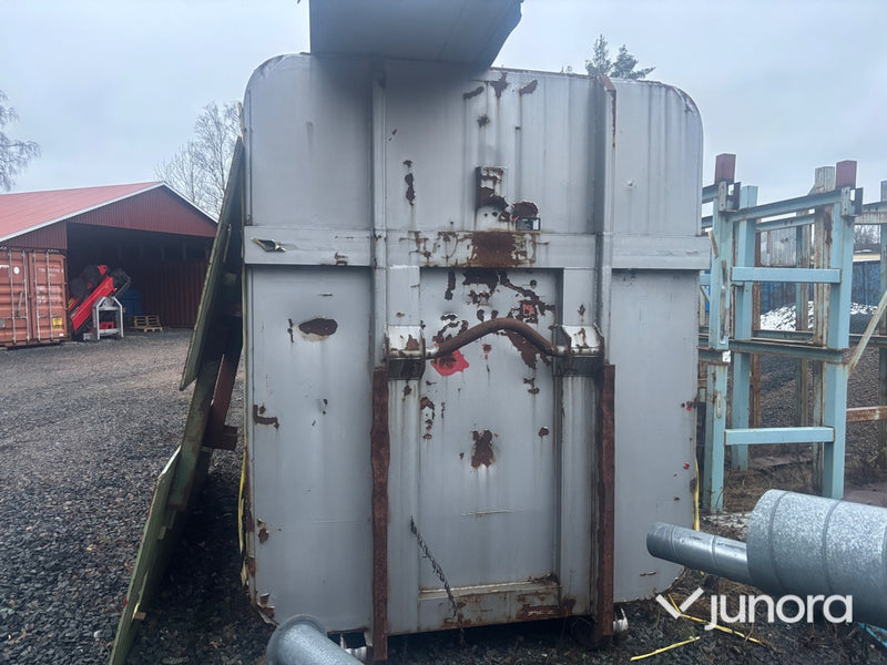 Lastväxlarflak - 28m3, stängt flak